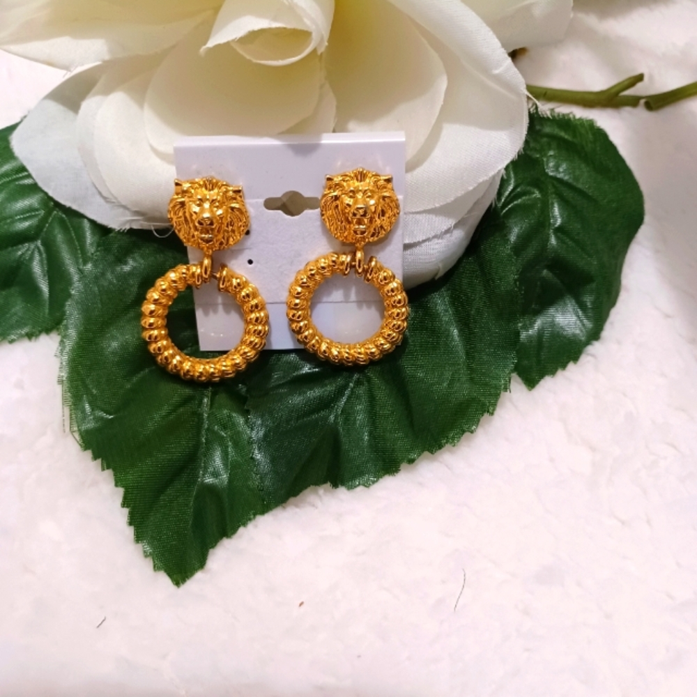 LION HEAD CLIP ON EARRINGS
